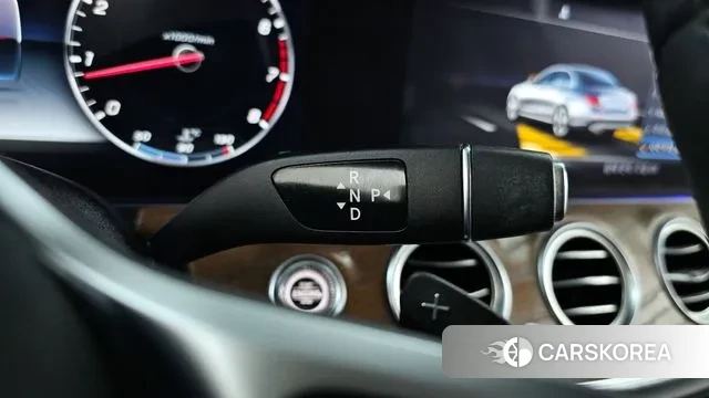 Mercedes-Benz E-Class W213 id 3578405 из Кореи 19