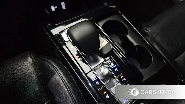 Kia K7 Premier id 3296727 из Кореи 19