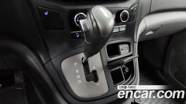 Hyundai The New Grand Starex id 2859284 из Кореи 19