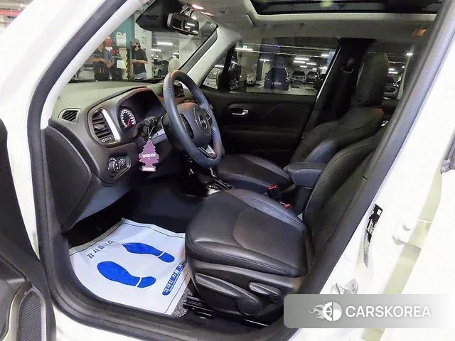 Jeep Renegade id 3169616 из Кореи 19