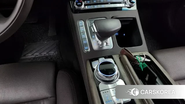 Genesis G90 id 3198385 из Кореи 19