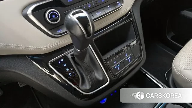 Hyundai The New Grand Starex id 3198197 из Кореи 19