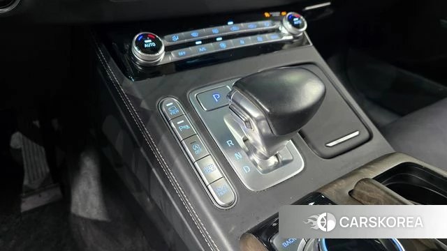 Genesis G90 id 4225380 из Кореи 19