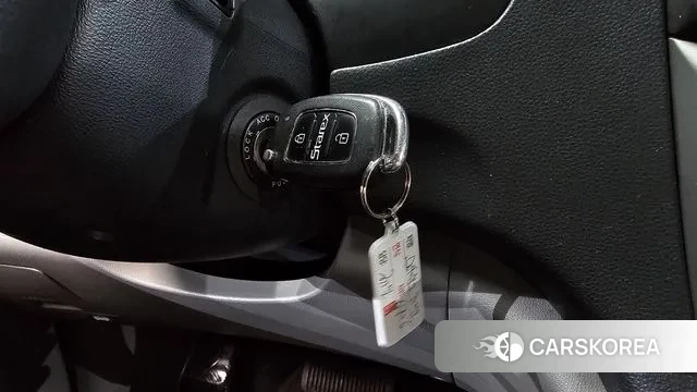 Hyundai The New Grand Starex id 3150232 из Кореи 19