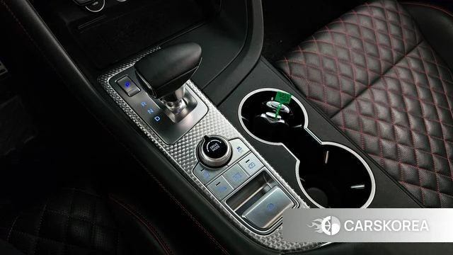 Genesis The New G70 id 4395342 из Кореи 33