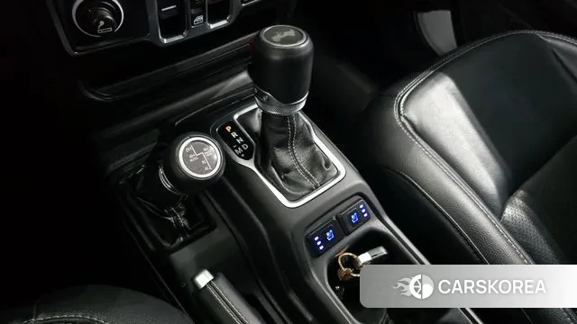 Jeep Wrangler (JL) id 3741271 из Кореи 19