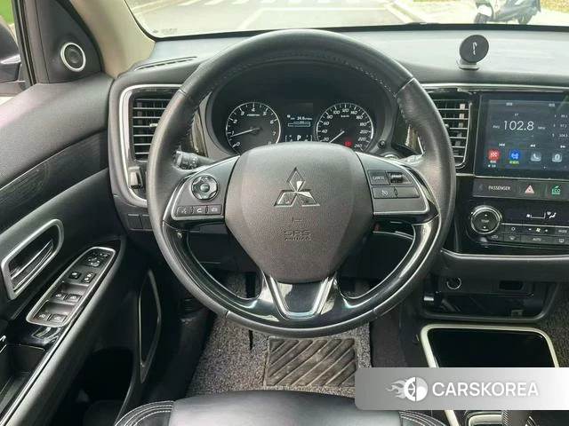 Mitsubishi  Outlander id 4241887 из Китая 9