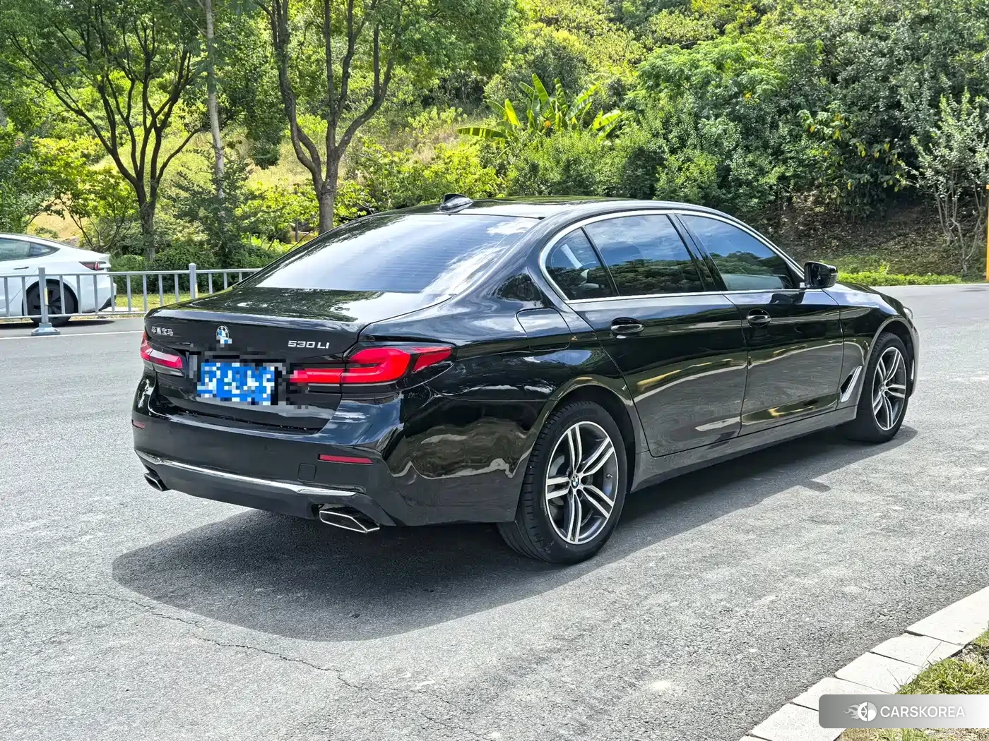 BMW 5 series id 4679683 из Китая 9