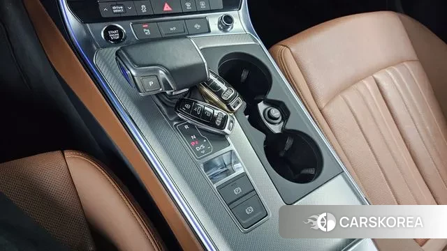 Audi A6 (C8) id 3412064 из Кореи 19