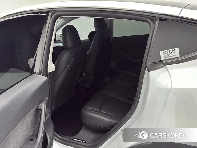 Tesla Model Y id 4239145 из Китая 19