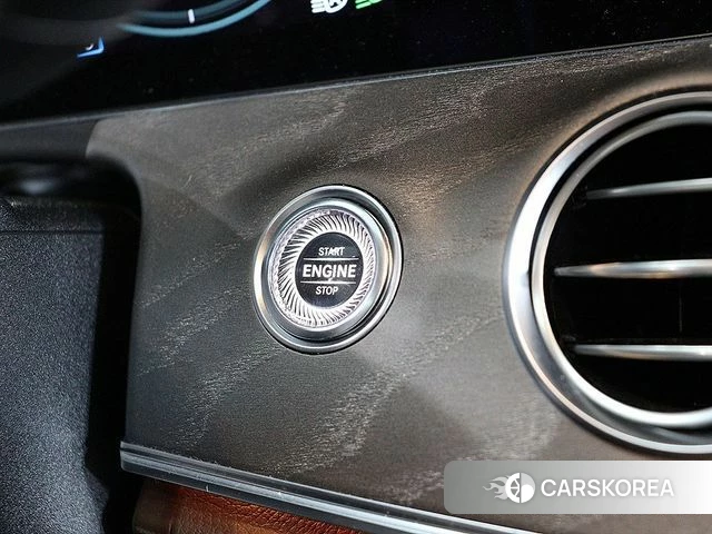 Mercedes-Benz E-Class W213 id 4517385 из Кореи 19