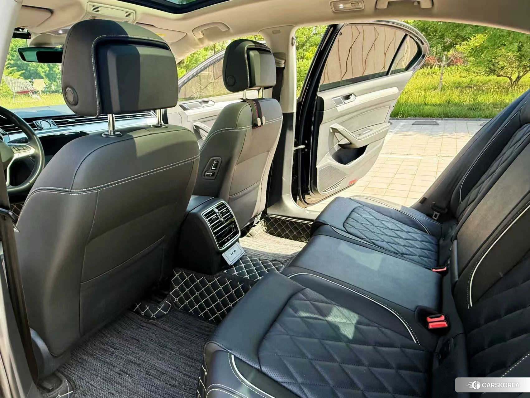 Volkswagen Magotan PHEV id 4407594 из Китая 16