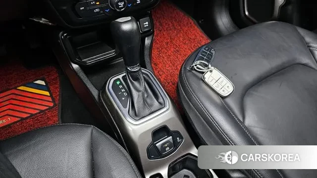 Jeep Renegade id 3009124 из Кореи 19