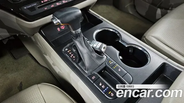 Kia The New Carnival id 2676654 из Кореи 19