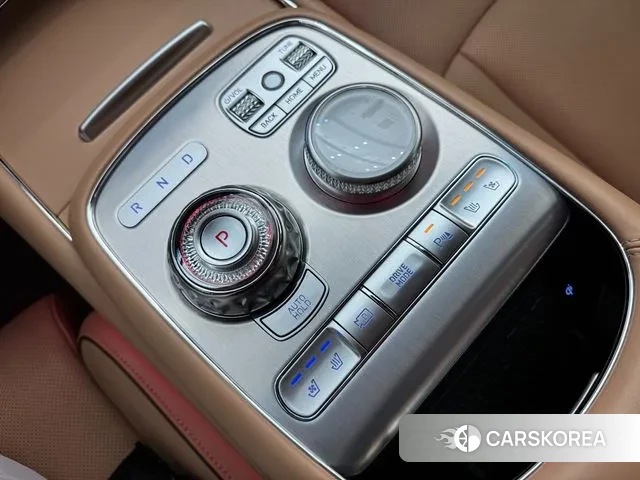 Genesis G90 (RS4) id 3002872 из Кореи 19