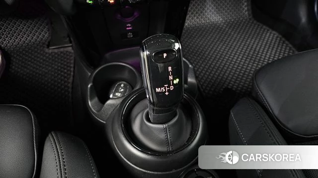 Mini Cooper id 4681895 из Кореи 33