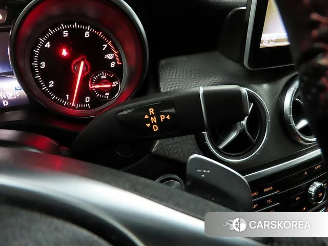 Mercedes-Benz CLA-Class C117 id 3982243 из Кореи 19