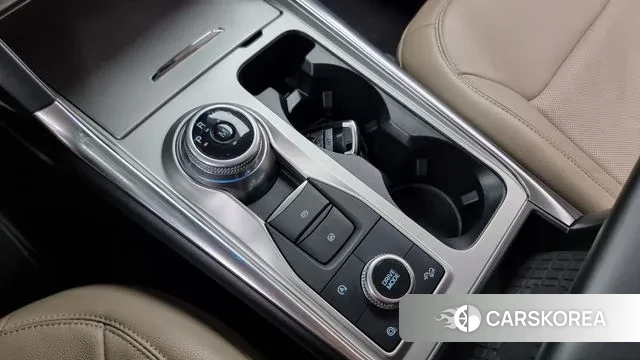 Ford Explorer 6th Generation id 3055132 из Кореи 19