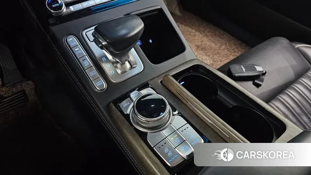 Genesis G90 id 3760817 из Кореи 19