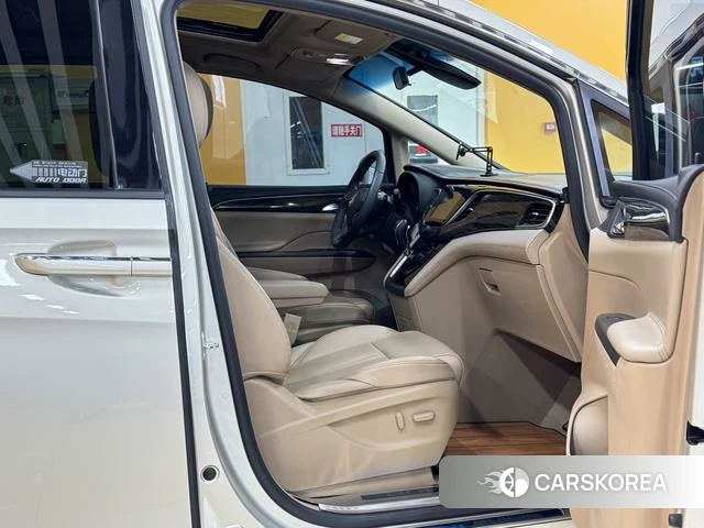 Buick GL8 id 4254759 из Китая 13