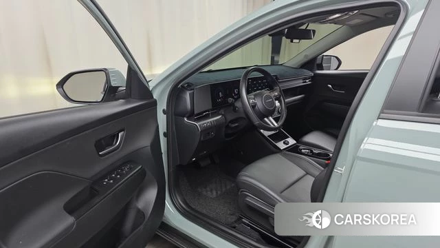 Hyundai Kona (SX2) id 4640855 из Кореи 29