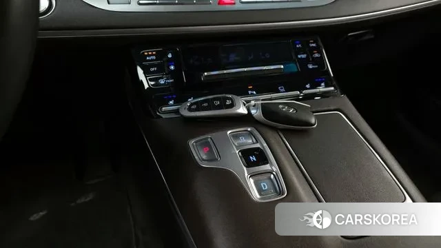 Hyundai The New Grandeur IG Hybrid id 3106484 из Кореи 19