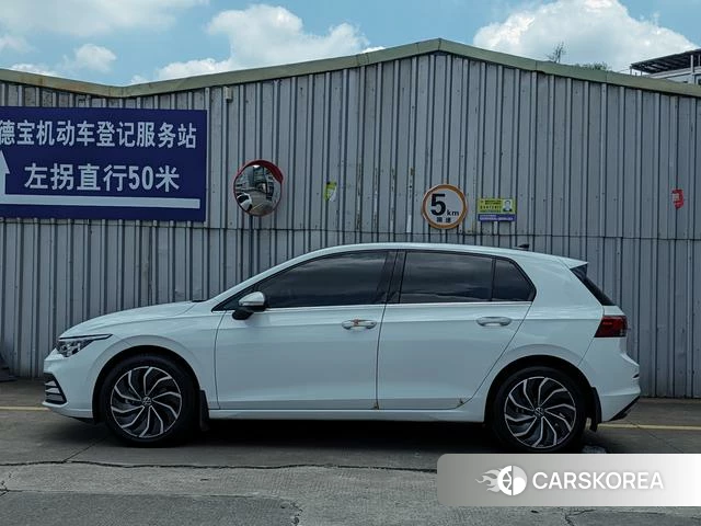Volkswagen Golf id 4393885 из Китая 14