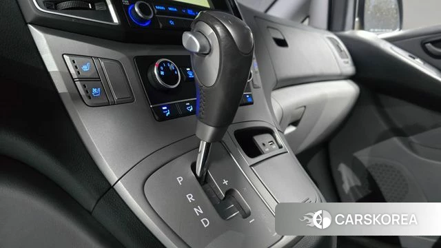 Hyundai The New Grand Starex id 4295076 из Кореи 19