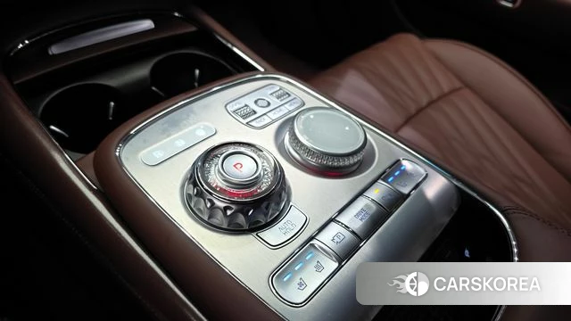 Genesis G90 (RS4) id 4279680 из Кореи 33