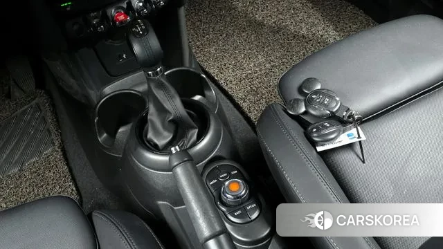 Mini Cooper id 3656622 из Кореи 19