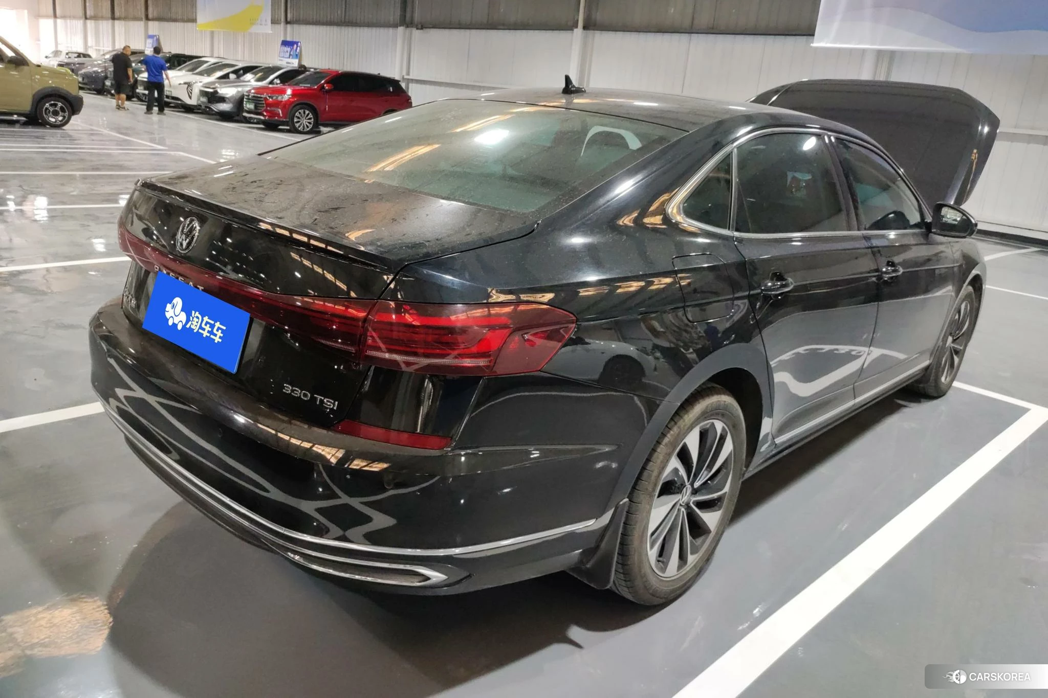 Volkswagen Passat id 4467593 из Китая 16