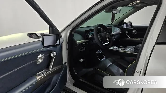 Genesis GV60 id 3488146 из Кореи 19