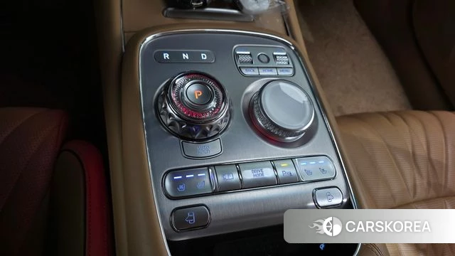 Genesis G90 (RS4) id 4692488 из Кореи 19