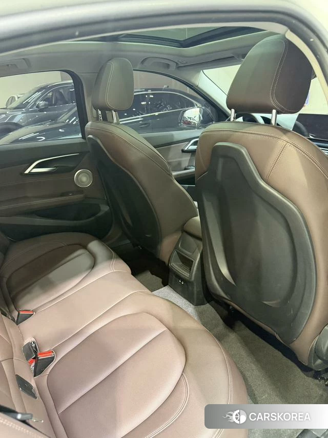 BMW 1 series id 4256984 из Китая 12