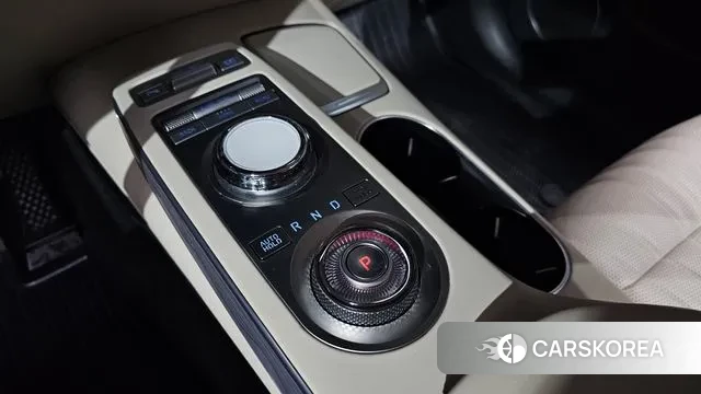 Genesis GV70 id 3676320 из Кореи 19