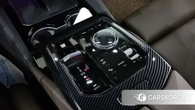 BMW 5 Series (G60) id 3437175 из Кореи 19