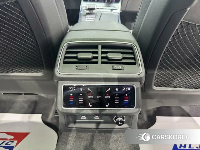 Audi A6L id 4272047 из Китая 21