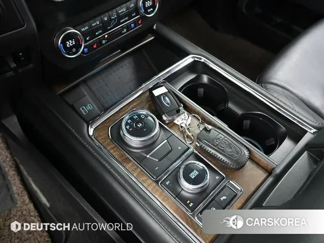 Ford Expeditation id 3757009 из Кореи 19