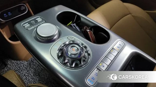 Genesis GV60 id 3555779 из Кореи 19