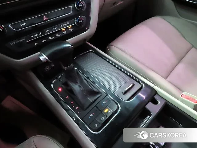 Kia All New Carnival id 3485147 из Кореи 19