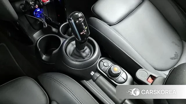 Mini Cooper id 3696941 из Кореи 19