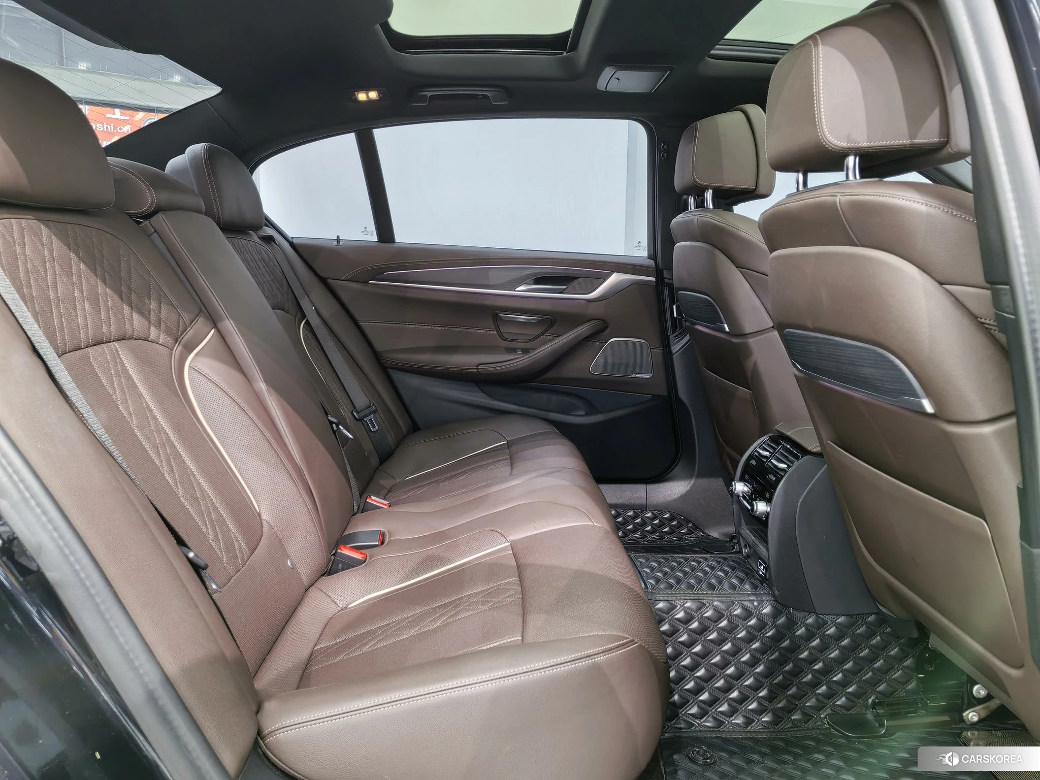 BMW 5 series id 4426708 из Китая 25