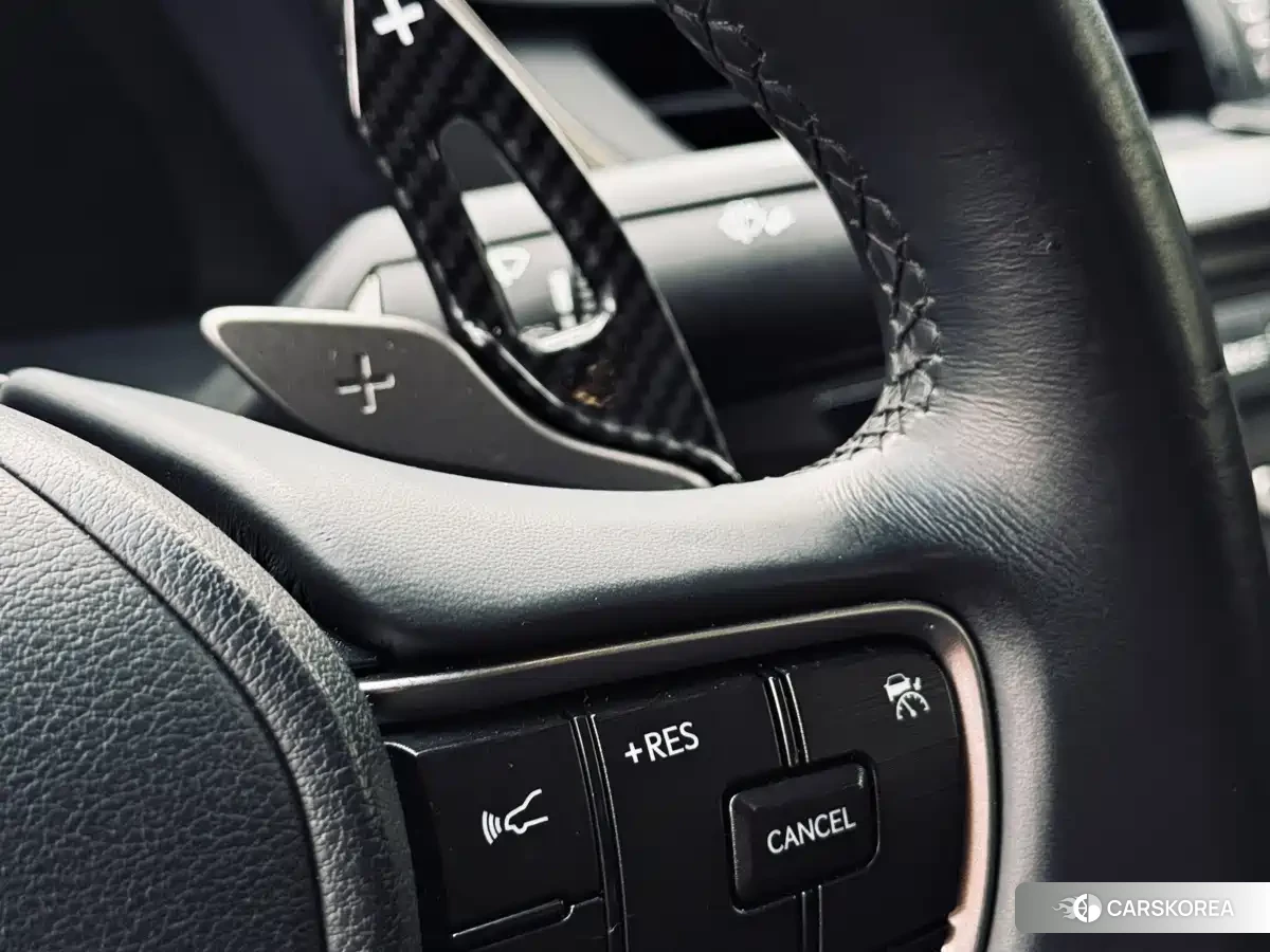 Lexus ES id 4576509 из Китая 38