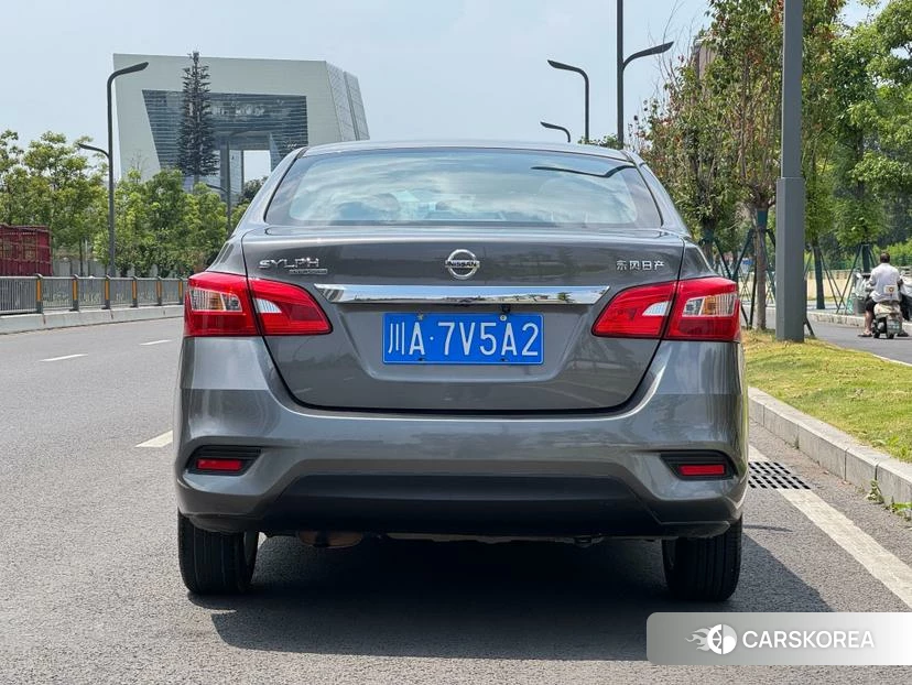 Nissan Sylphy id 4479257 из Китая 17