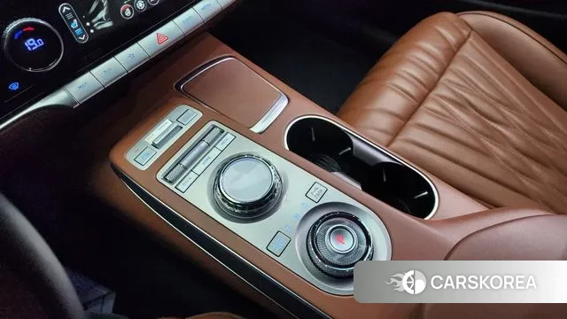 Genesis GV70 id 3032415 из Кореи 19