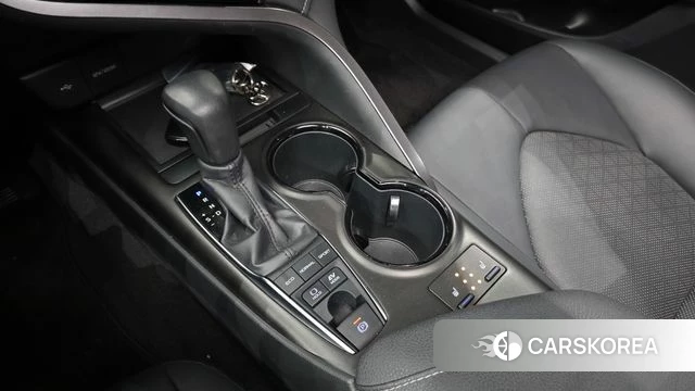 Toyota Camry (XV70) id 4194326 из Кореи 29