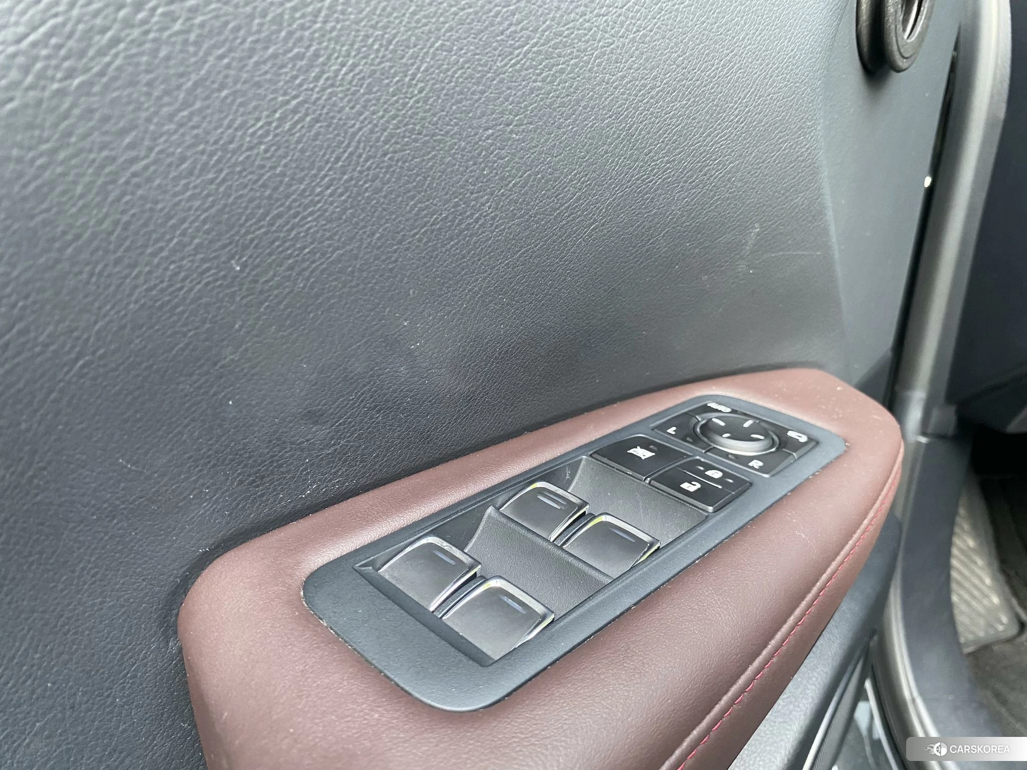Lexus RX id 4426867 из Китая 21
