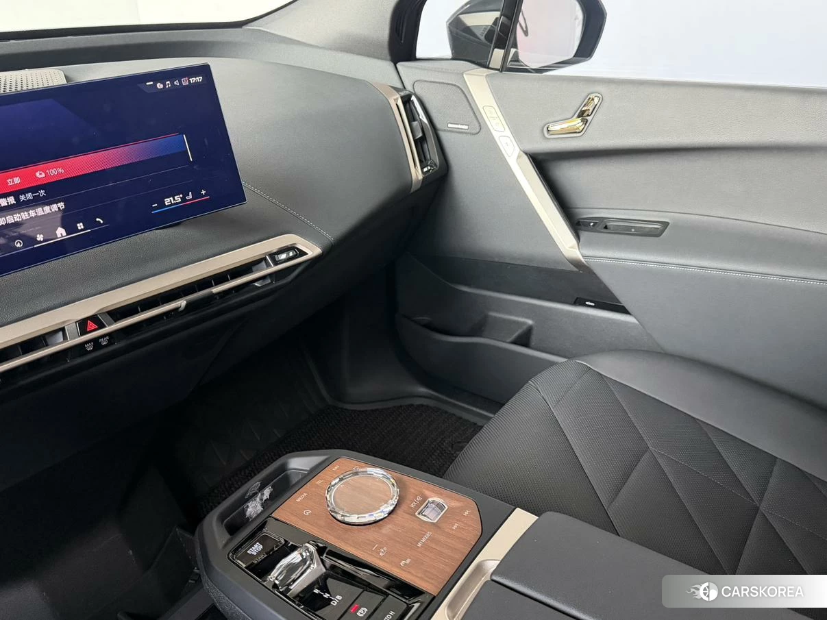 BMW iX id 4498828 из Китая 17