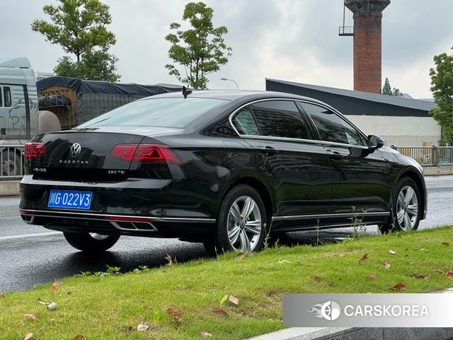 Volkswagen Magotan id 4366072 из Китая 18