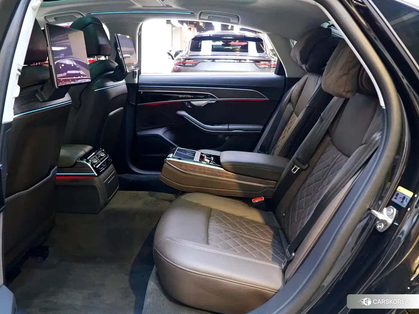 Audi A8 id 4514343 из Китая 25